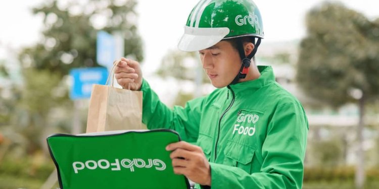 Grab, the top ride-hailing company in Southeast Asia, has slashed 1,000 staff.
