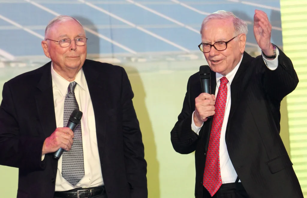Charlie Munger is absent from Warren Buffett's first Berkshire Hathaway meeting.